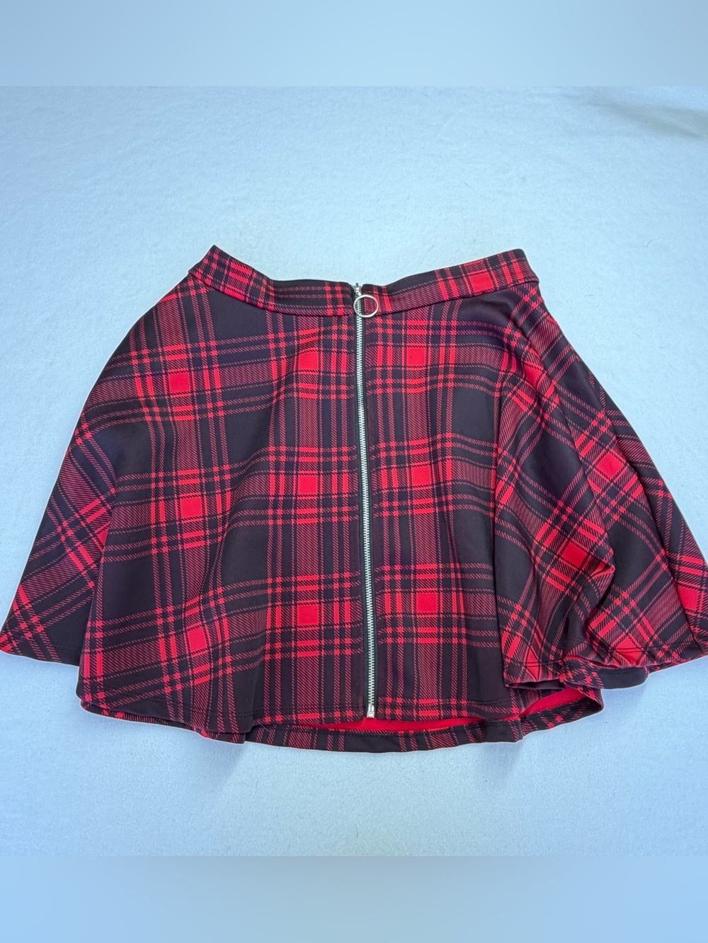 Mall Goth Skater Circle Skirt Hot Topic Red and Black Plaid with Front Zipper